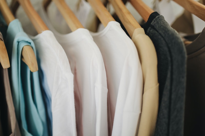 Cara Bisnis Pakaian Bekas Import untuk Pemula yang Mudah